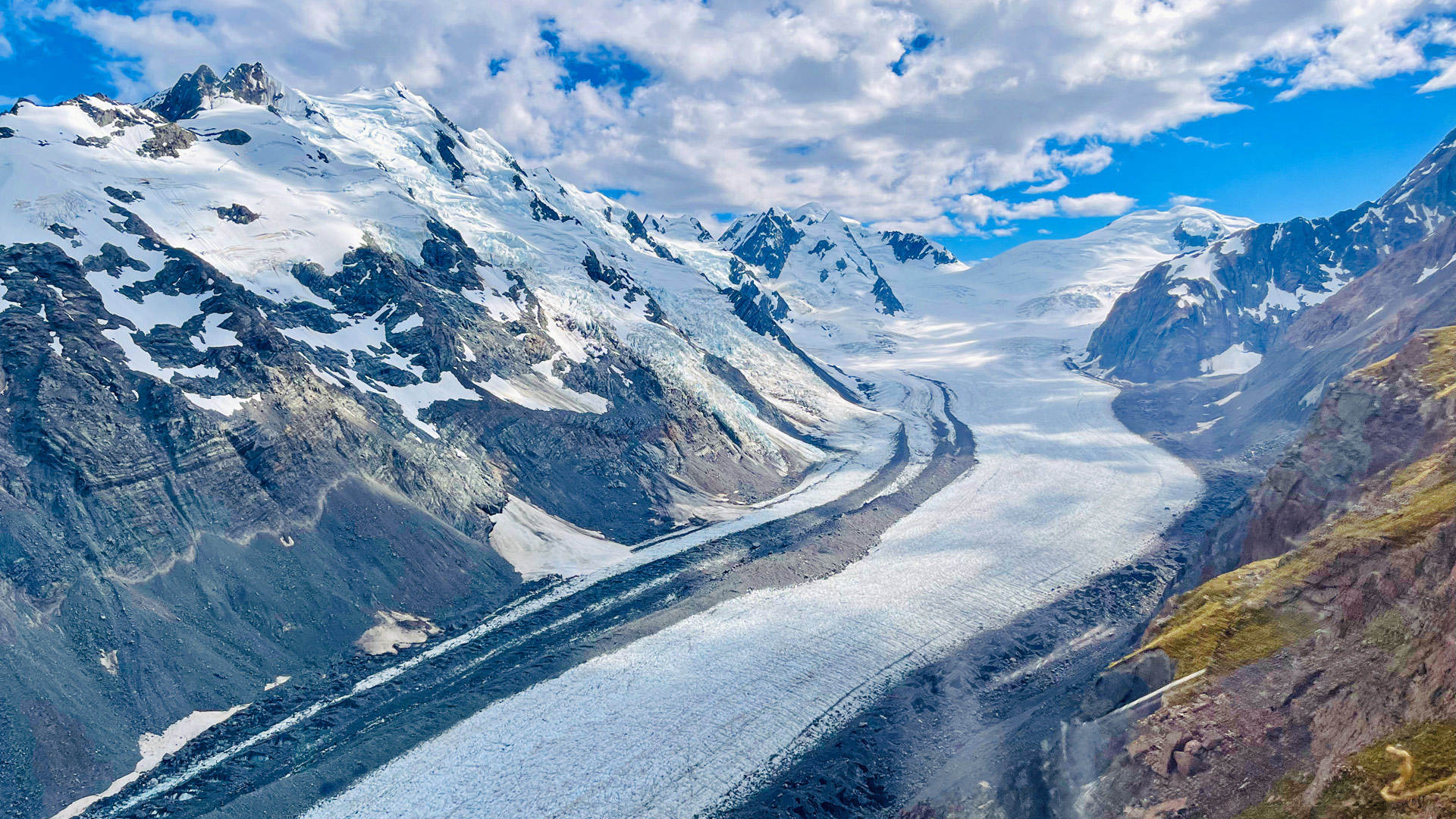 A Fabulous Helicopter Ride to Tasman Glacier