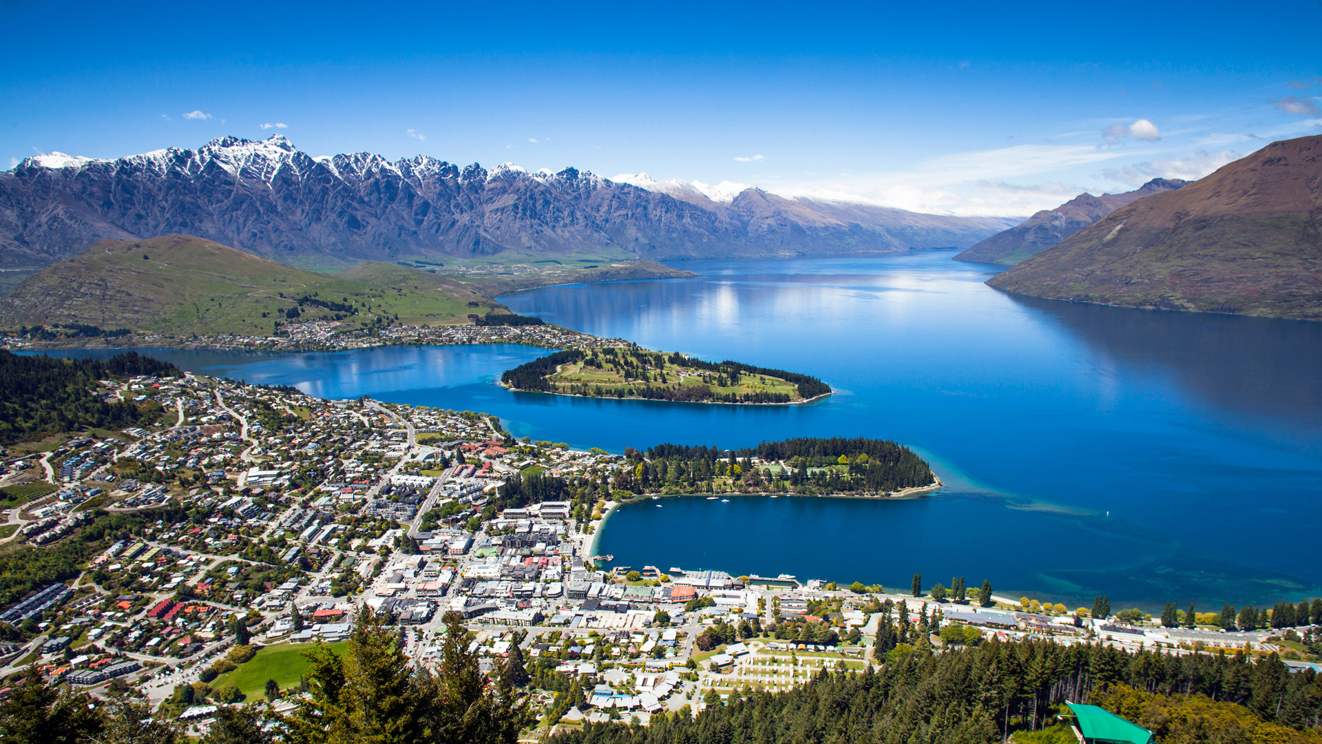 Queenstown and Lake Wakatipu