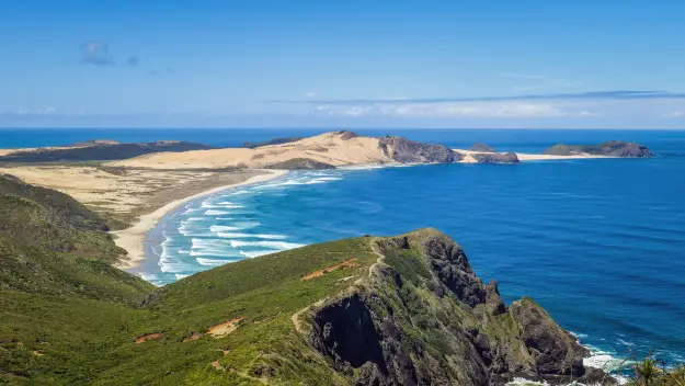 The northern part of Ninety Mile Beach