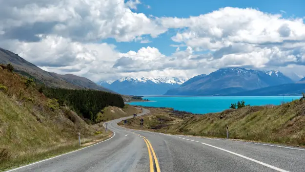 Driving along Lake Pukaki
