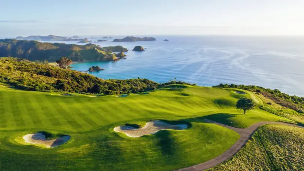 Kauri Cliffs near the Bay of Islands